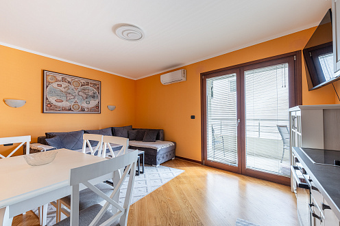 6752 Zwei Wohnungen je 57 m² in Rafailovići, erste Reihe — photo 2